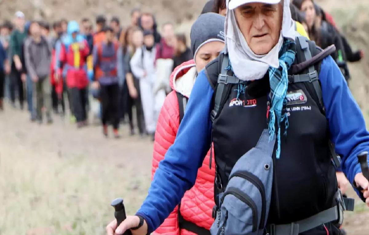 Palandöken’de Gençlik Tırmanışı Kutlaması