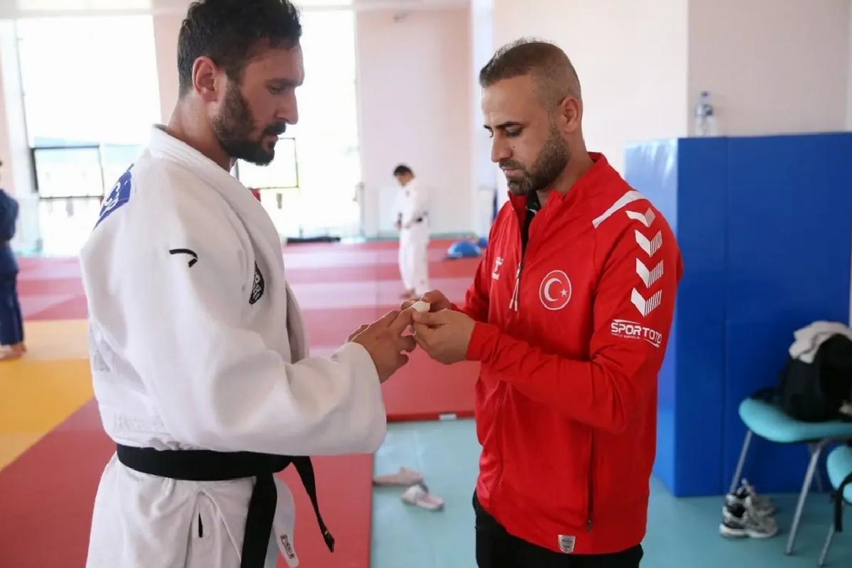 Paralimpik Judo Takımı’nın Sağlığı Ekipte