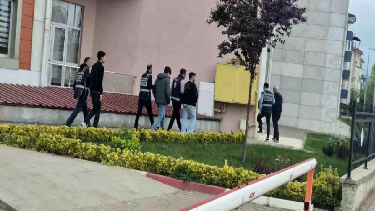 Polis Kılığındaki Çete Çökertildi