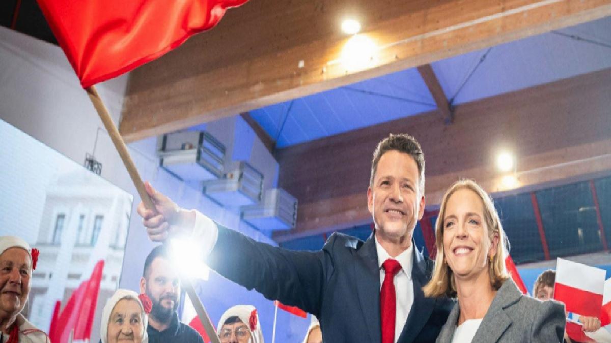 Polonya’da cumhurbaşkanlığı seçimleri ikinci tura kaldı