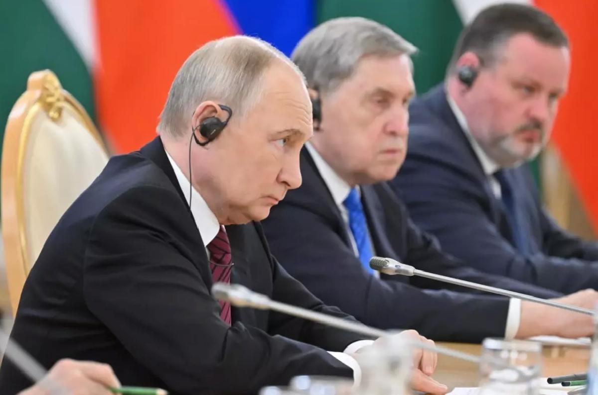 Putin ve Abbas Kremlin’de Bir Araya Geldi