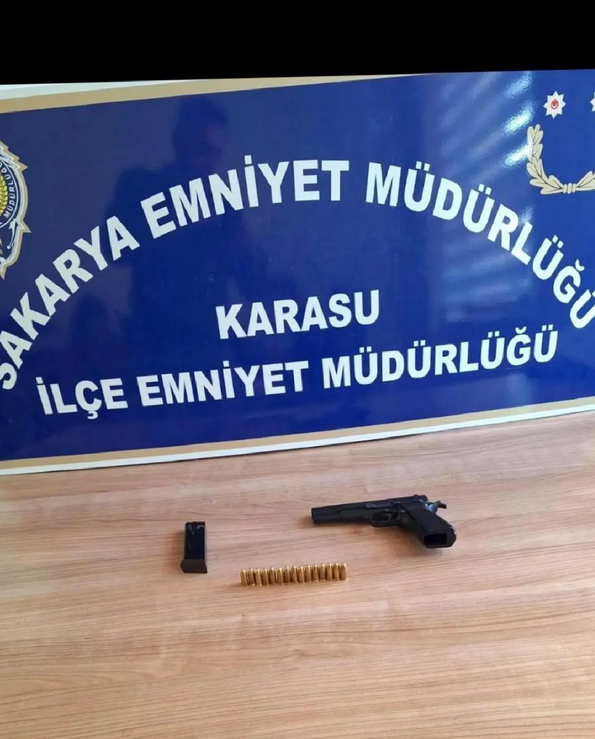 Ruhsatsız Tabancayla Yakalandı