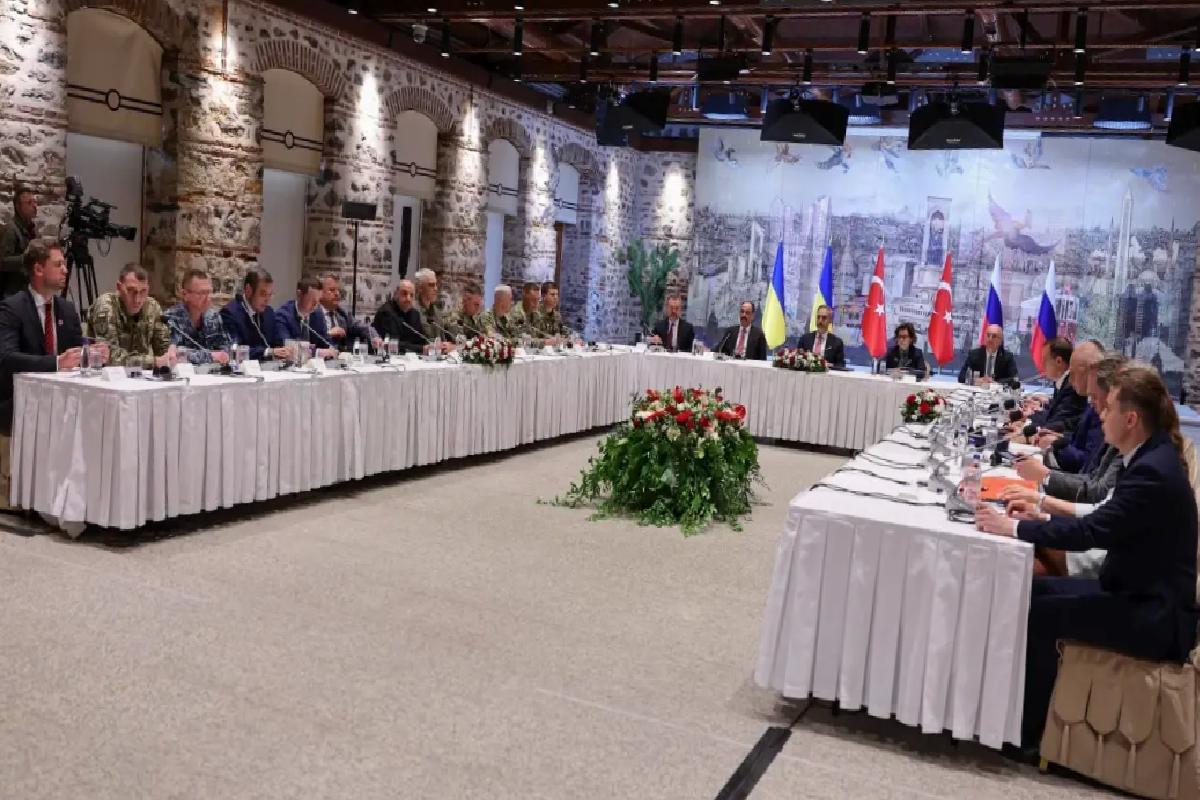 Rusya-Ukrayna İstanbul barış müzakerelerinde neler yaşandı? İşte saat saat tüm gelişmeler