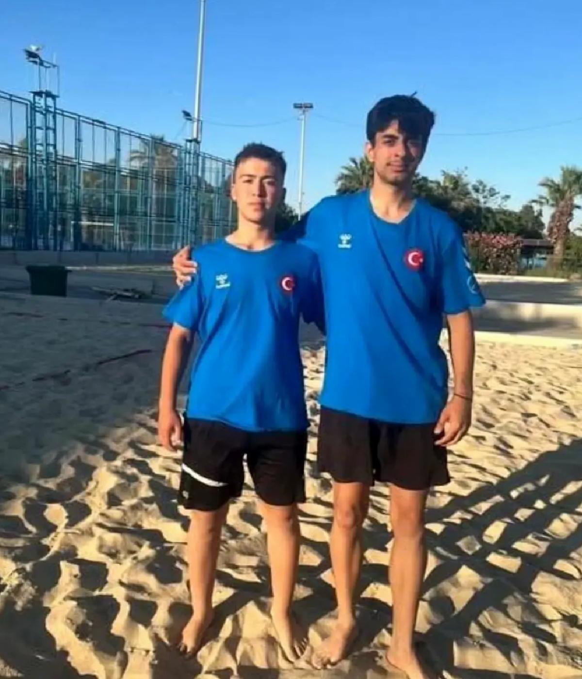 Salihli’den İki Sporcu Milli Takıma Davet Edildi