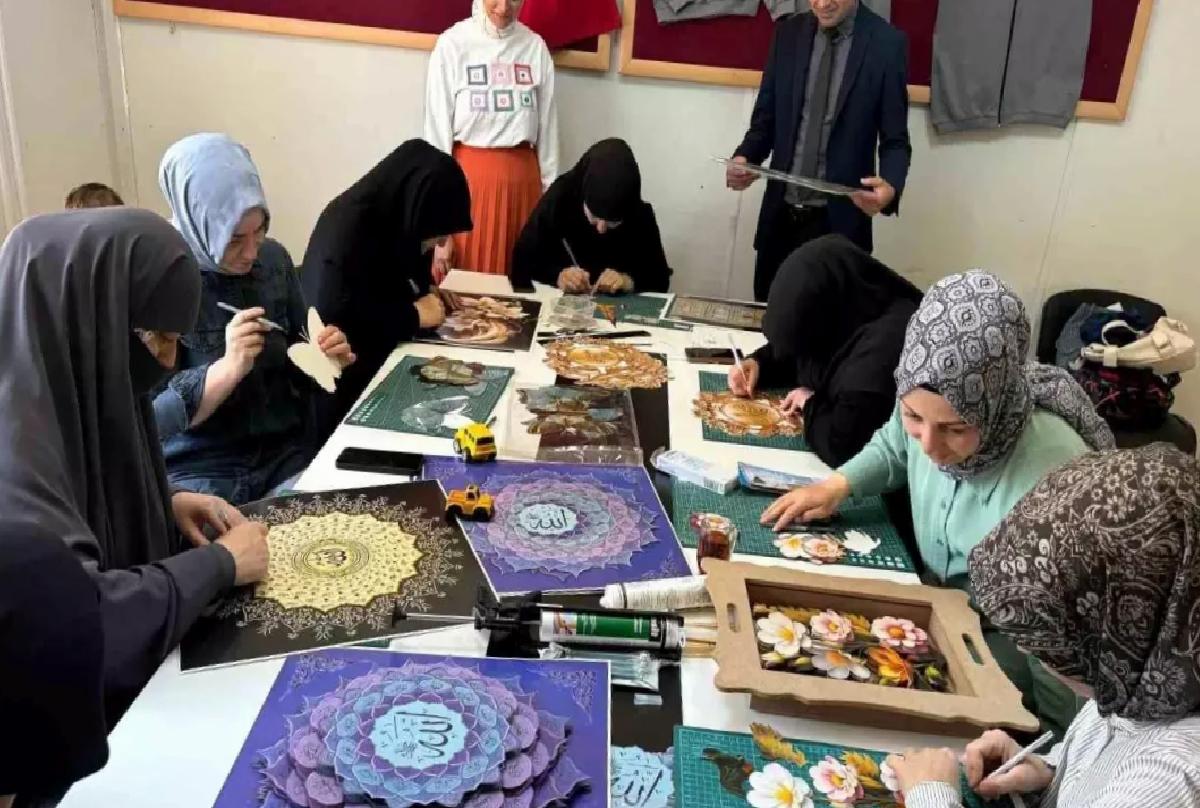 Samsat’ta Kadınlar El Becerilerini Geliştiriyor