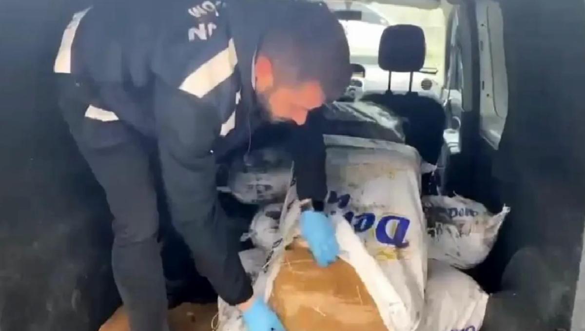Samsun’da 145 Kilo Kaçak Tütün Ele Geçirildi