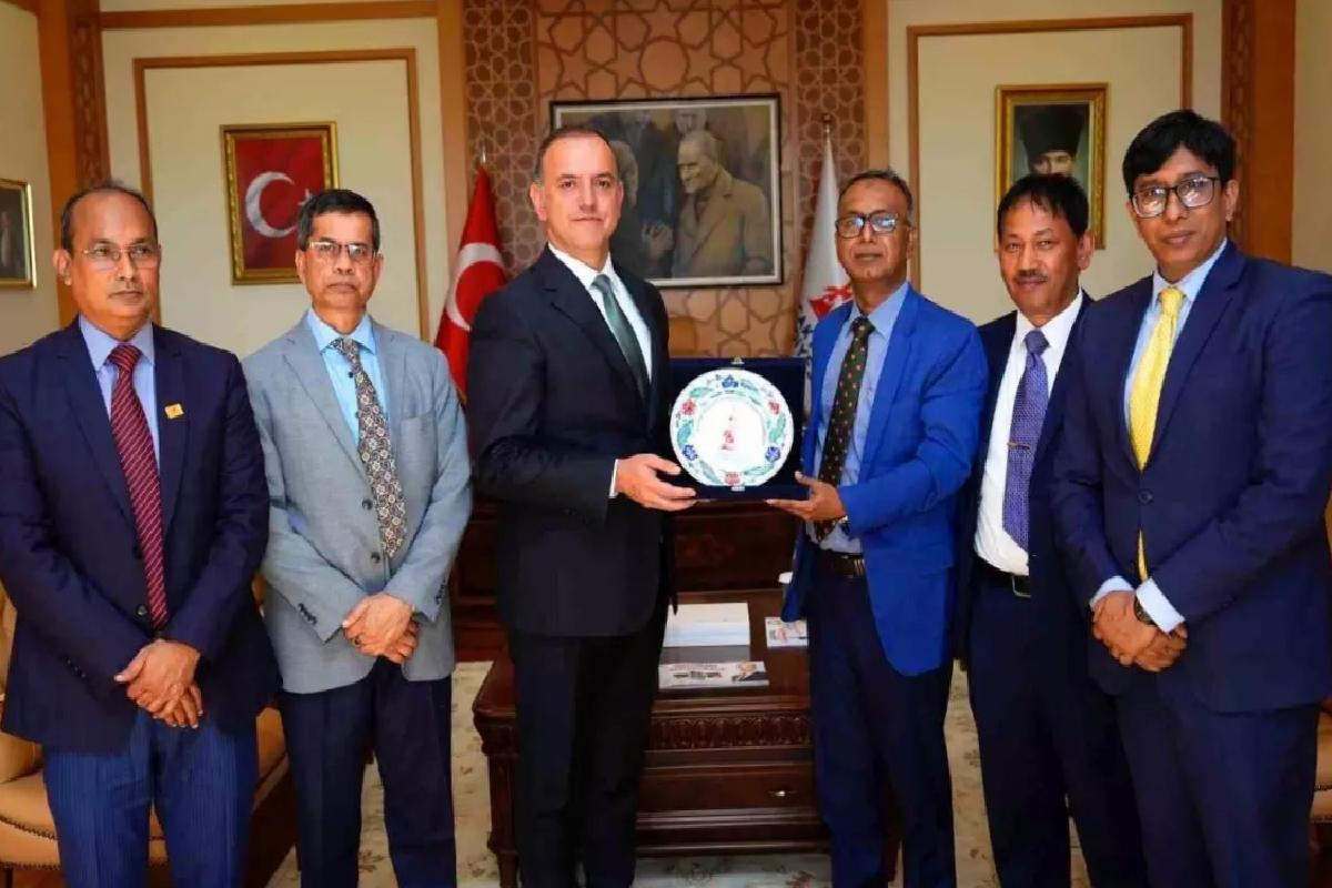 Sancaktepe Belediyesi’nden Bangladeş Heyetine Katı Atık Çalışmaları Sunumu