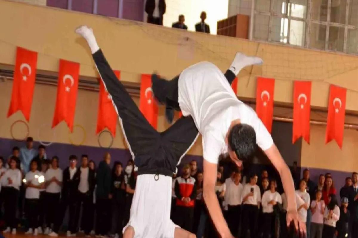Sarıkamış’ta 19 Mayıs Coşkuyla Kutlandı