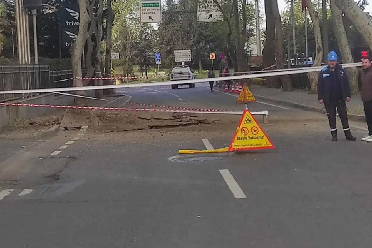 Sarıyer’de yol çöktü! Eski Büyükdere Caddesi trafiğe kapatıldı
