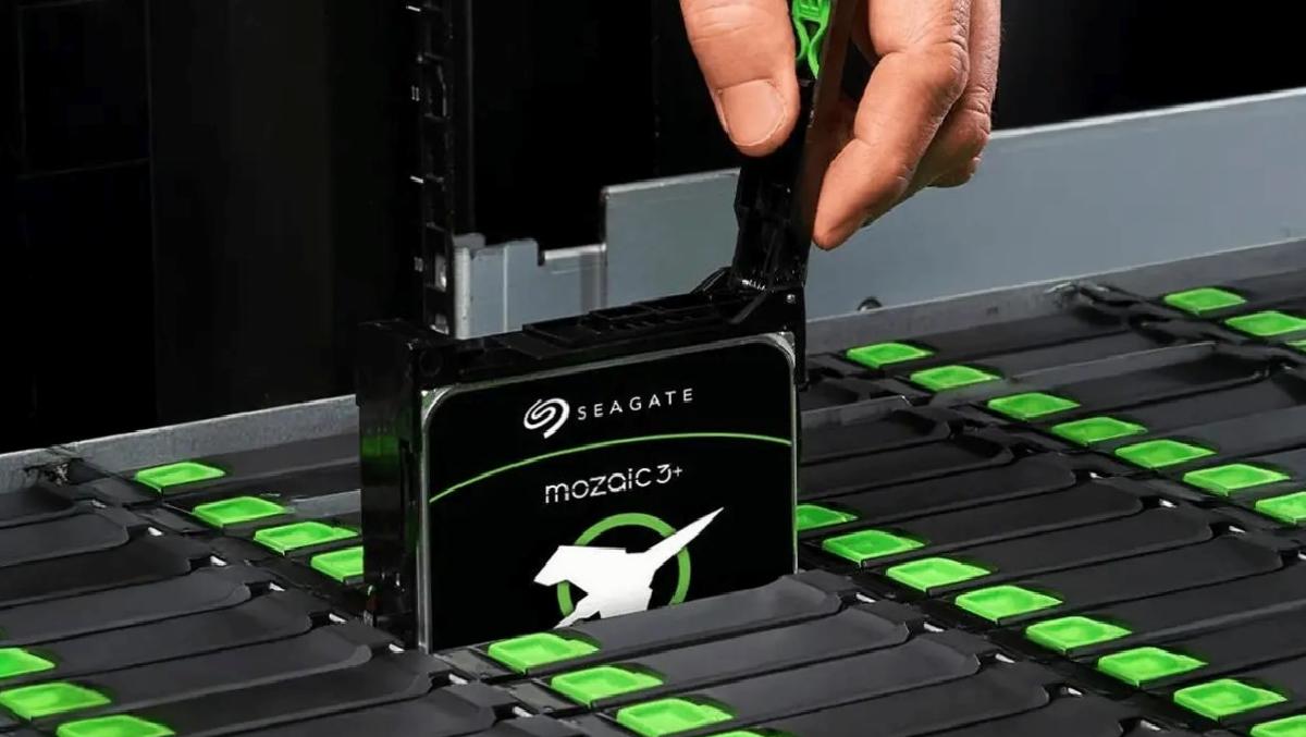 Seagate, 2030’a kadar 100 terabaytlık hard disk geliştirecek