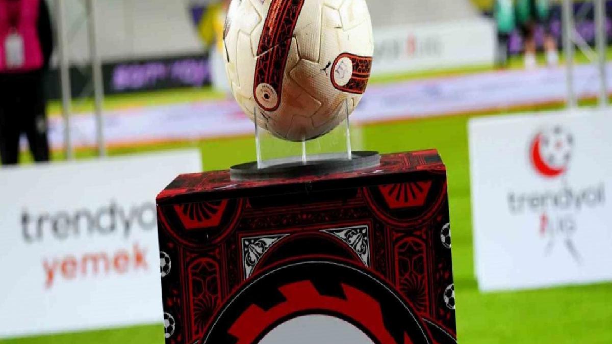 Serik Belediyespor ve Sarıyer, 1. Lig’e yükseldi