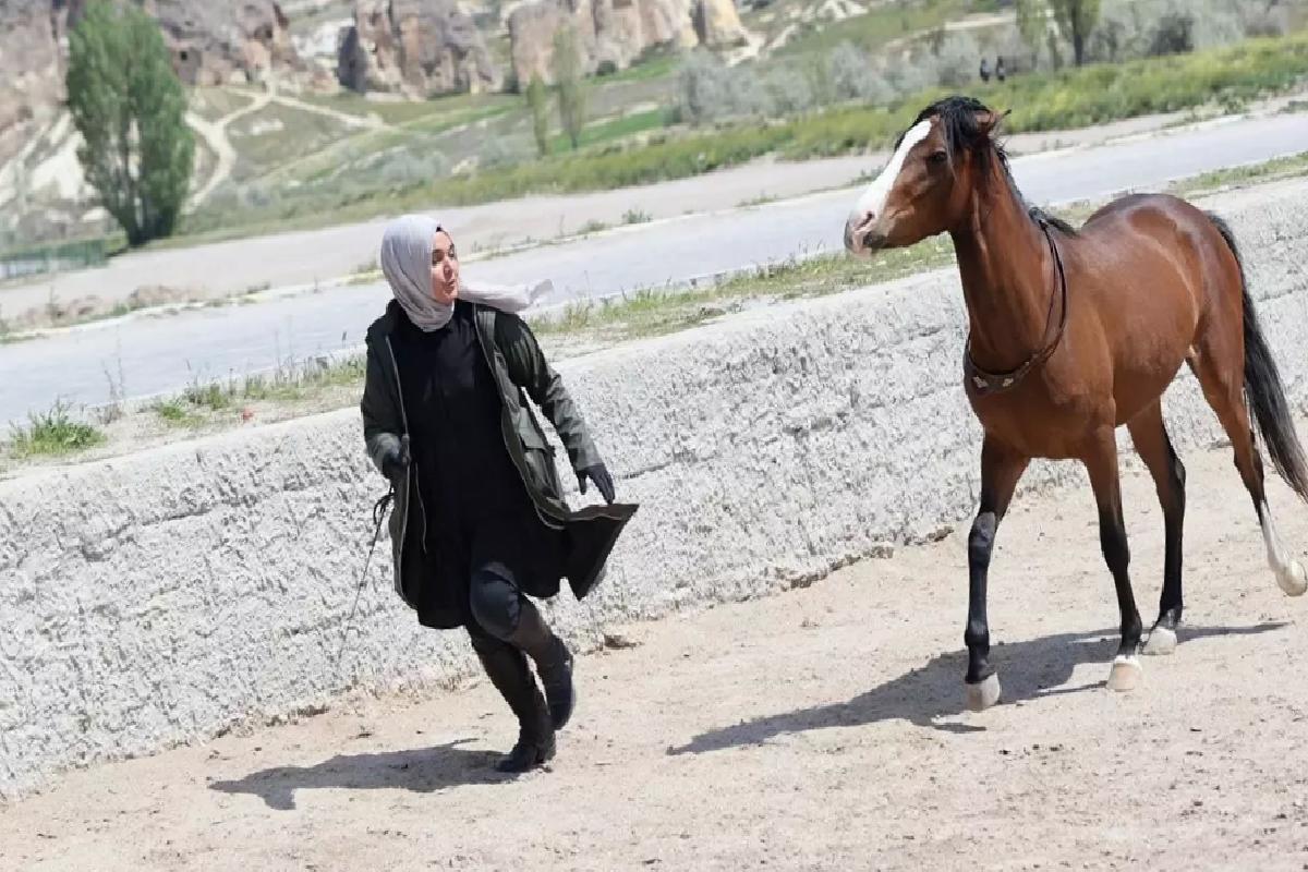 Şeyma Budak’ın At Dostluğu
