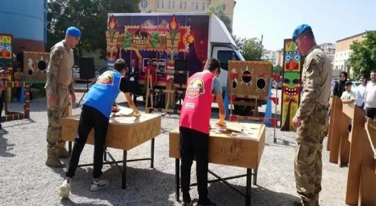 Siirt’te 19 Mayıs coşkusu “Survivor Parkuru”nda yaşandı