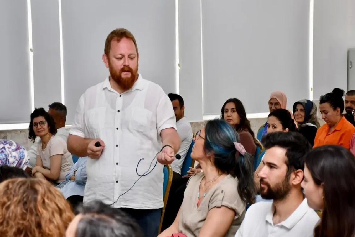 Silifke’de Özel Eğitim Semineri