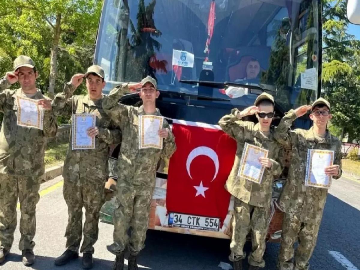 Silivri’de Engelliler Haftası Kapsamında Temsili Askerlik Töreni Düzenlendi
