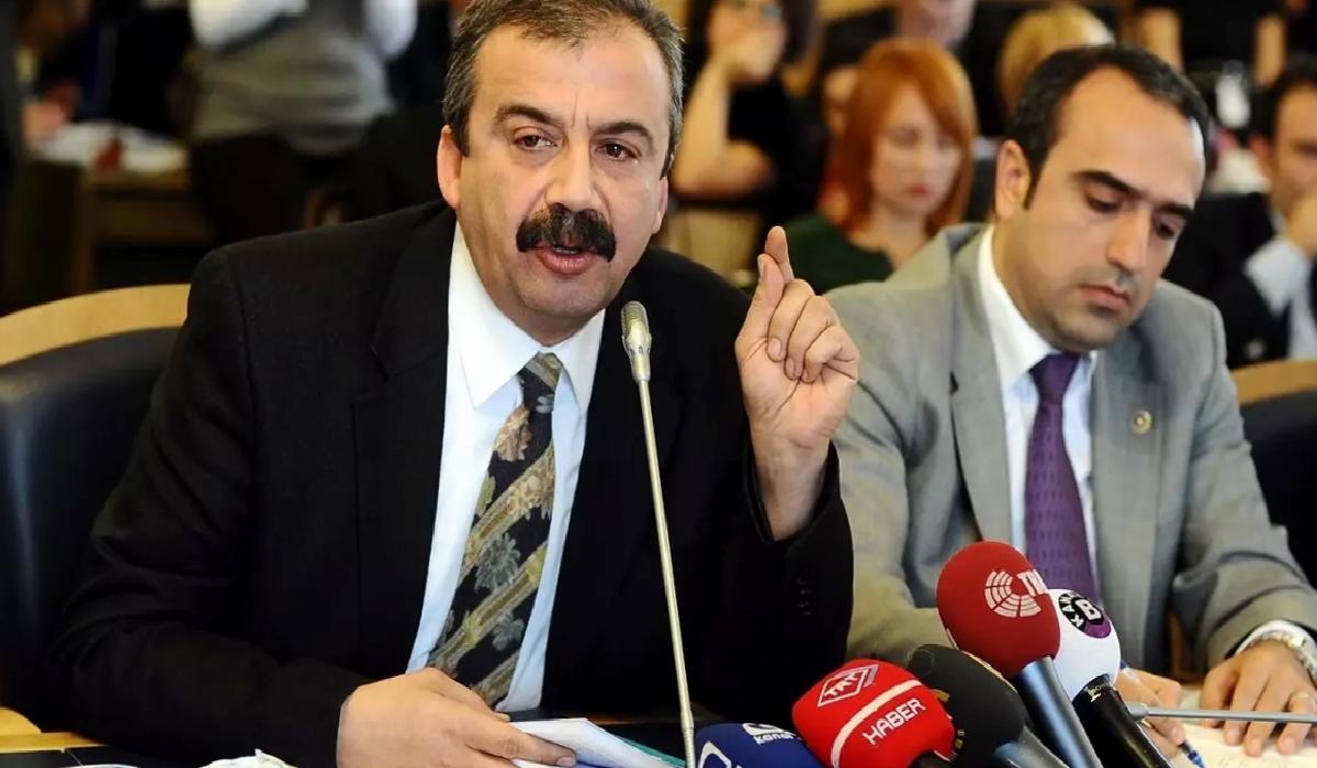Sırrı Süreyya Önder Hayatını Kaybetti