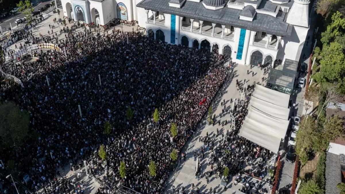 Sırrı Süreyya Önder Son Yolculuğuna Uğurlandı