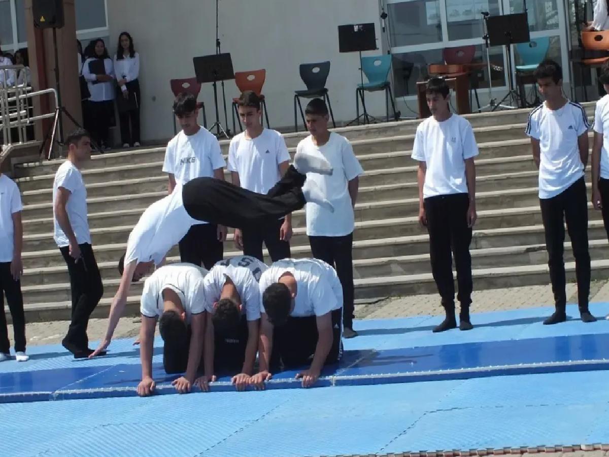 Sivas’ın ilçelerinde 19 Mayıs Atatürk’ü Anma, Gençlik ve Spor Bayramı kutlandı