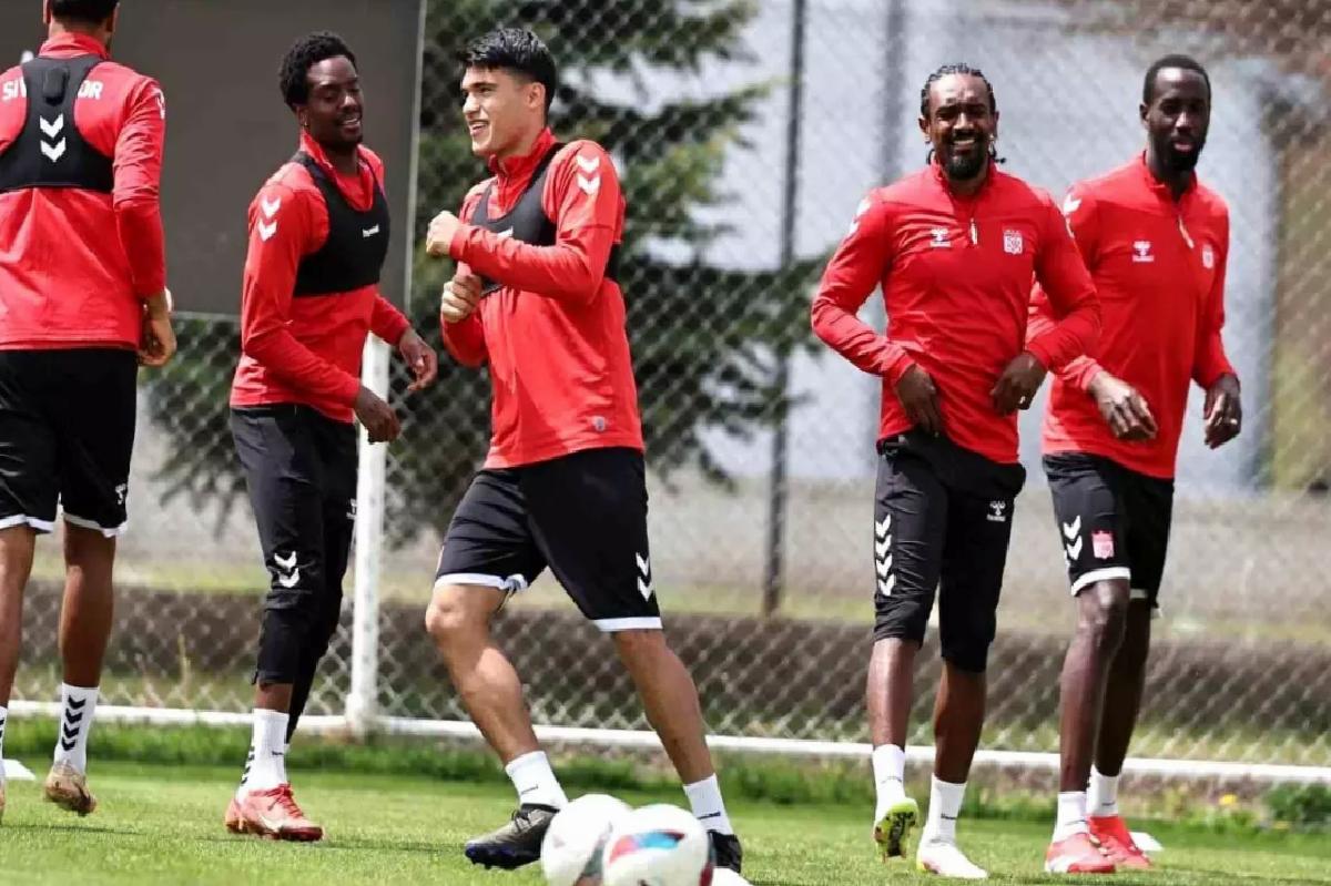 Sivasspor Bodrum FK Maçı İçin Hazırlanıyor