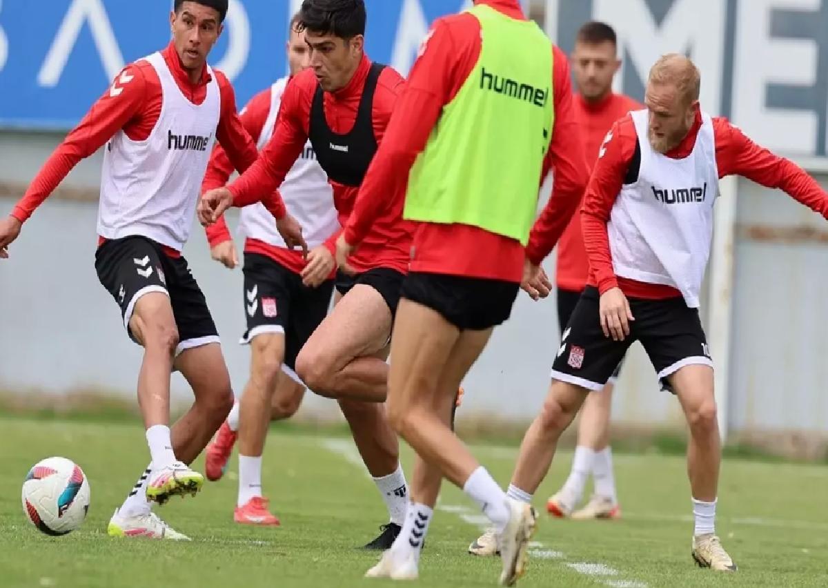 Sivasspor Samsunspor Maçına Hazırlanıyor