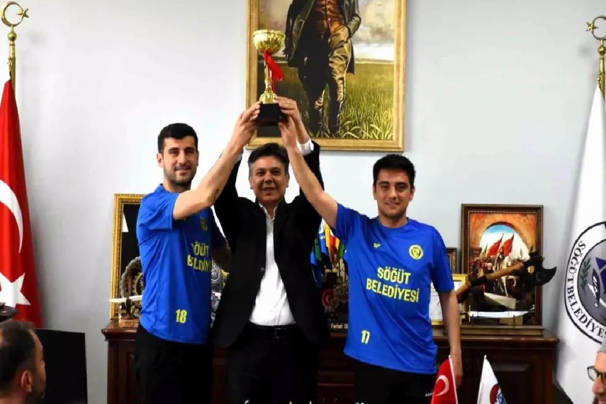 Söğütspor’un BAL’a Yükselişi Bilecik’te Kutlandı