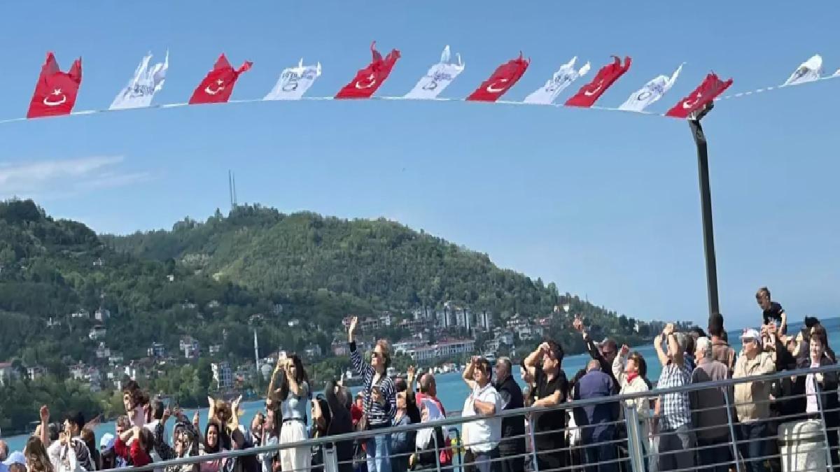 SoloTürk Ordu’da Gösteri Uçuşu Gerçekleştirdi