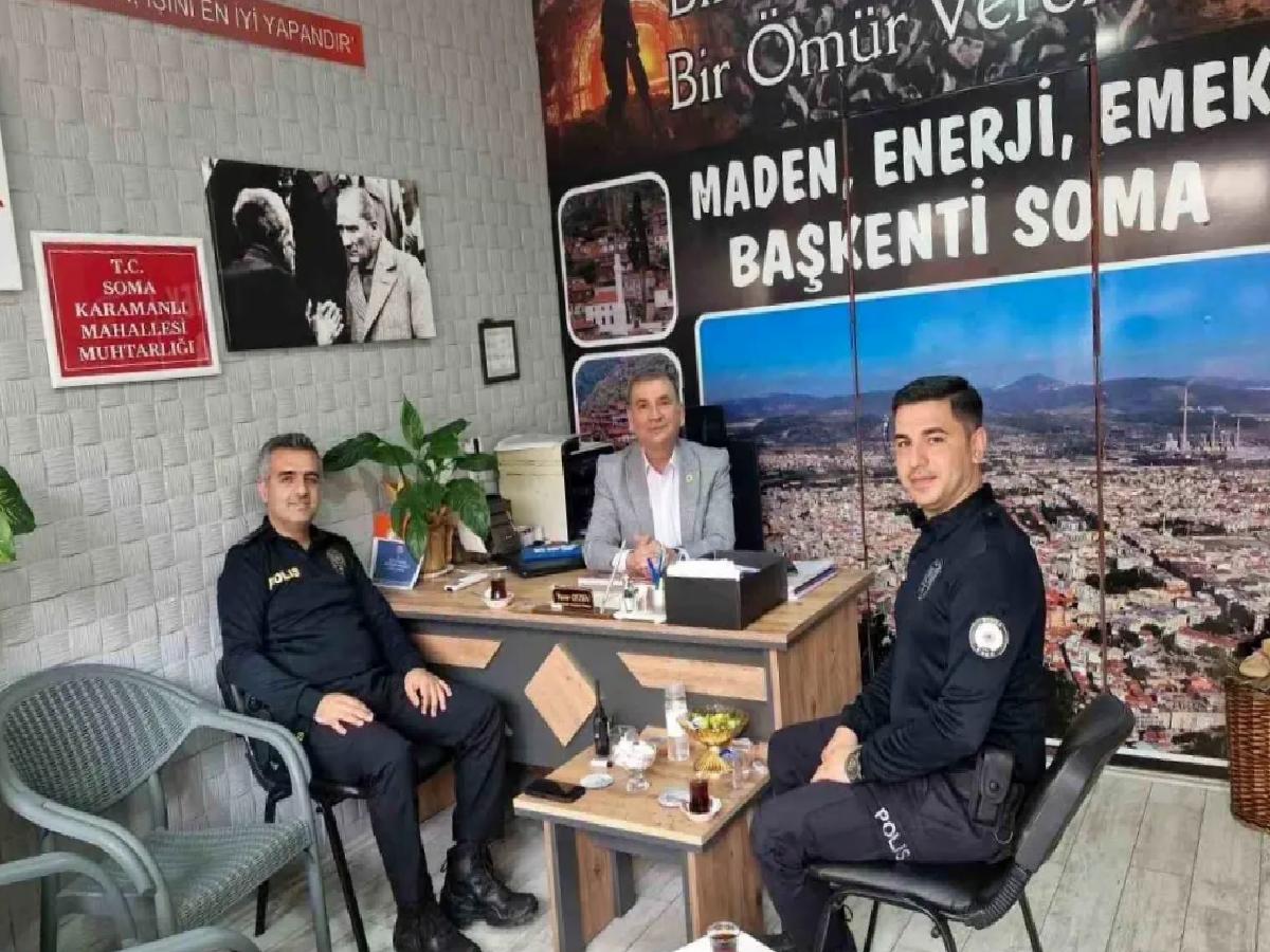 Soma’da Emniyet Müdürü Muhtarlarla Görüştü
