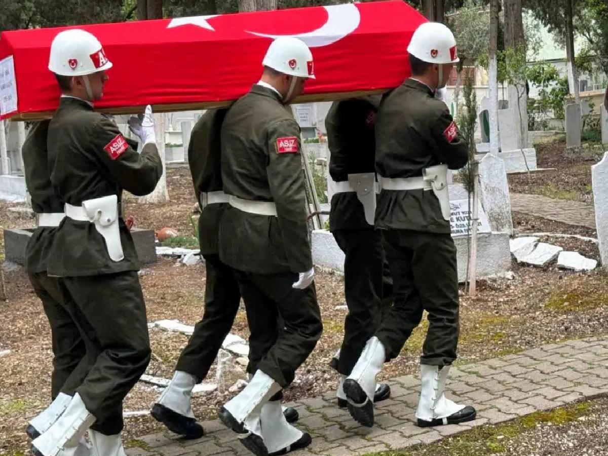 Soma’da Gazi Hasan Hüseyin Işık Son Yolculuğuna Uğurlandı