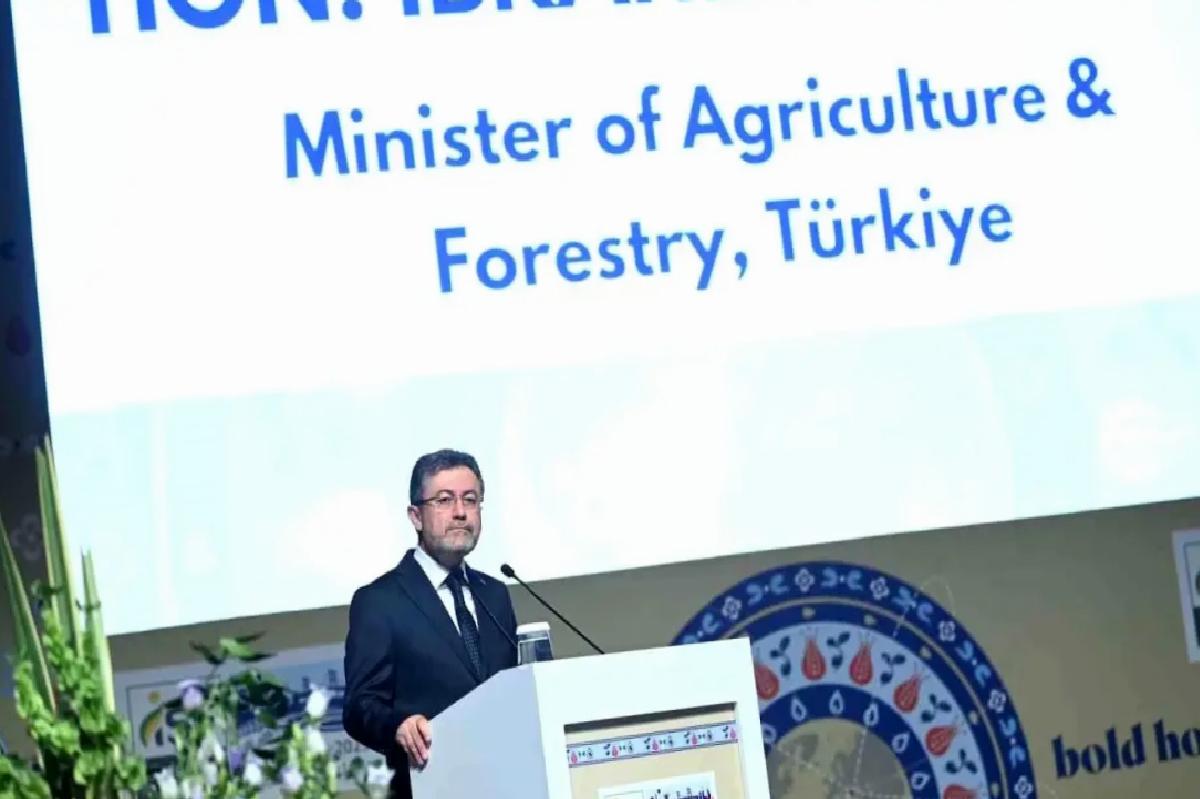 Tarım ve Orman Bakanı Yumaklı: “103 ülkeye tohum ihracatı yapıyoruz, ihracatımız 340 milyon dolar seviyesine ulaştı”