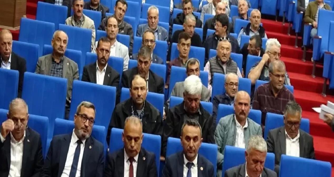 Tavşanlı’da Muhtarlarla İstişare Toplantısı