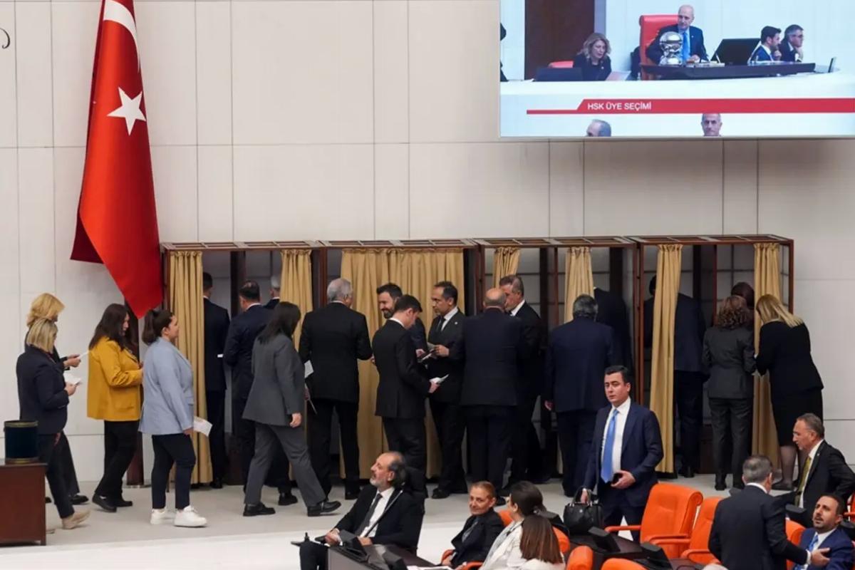 TBMM’de HSK’ya 5 yeni üye seçildi