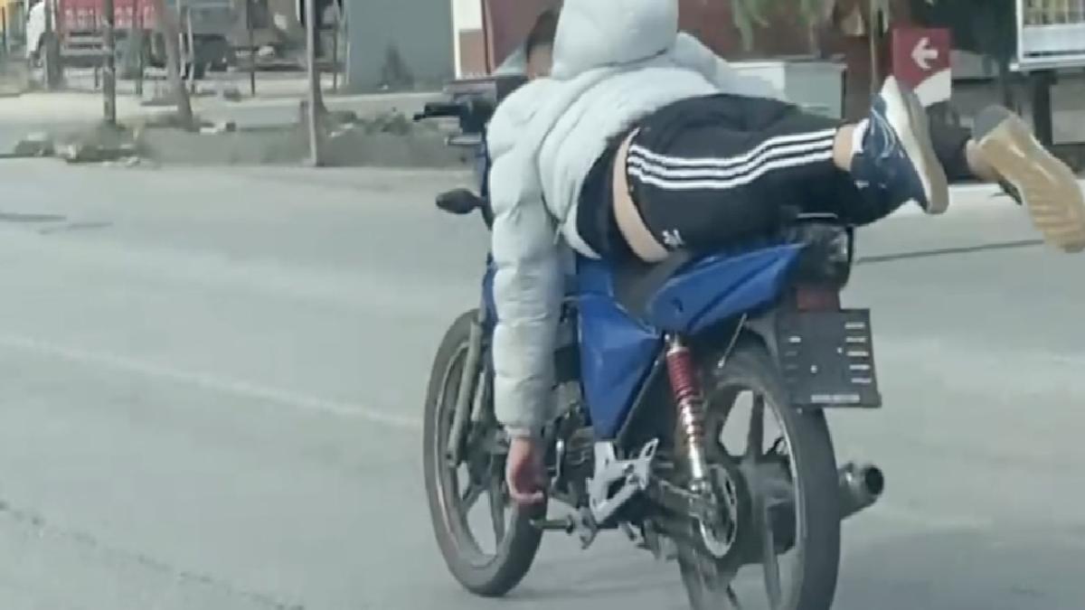 Tekirdağ’da motosikleti yüzüstü sürdü