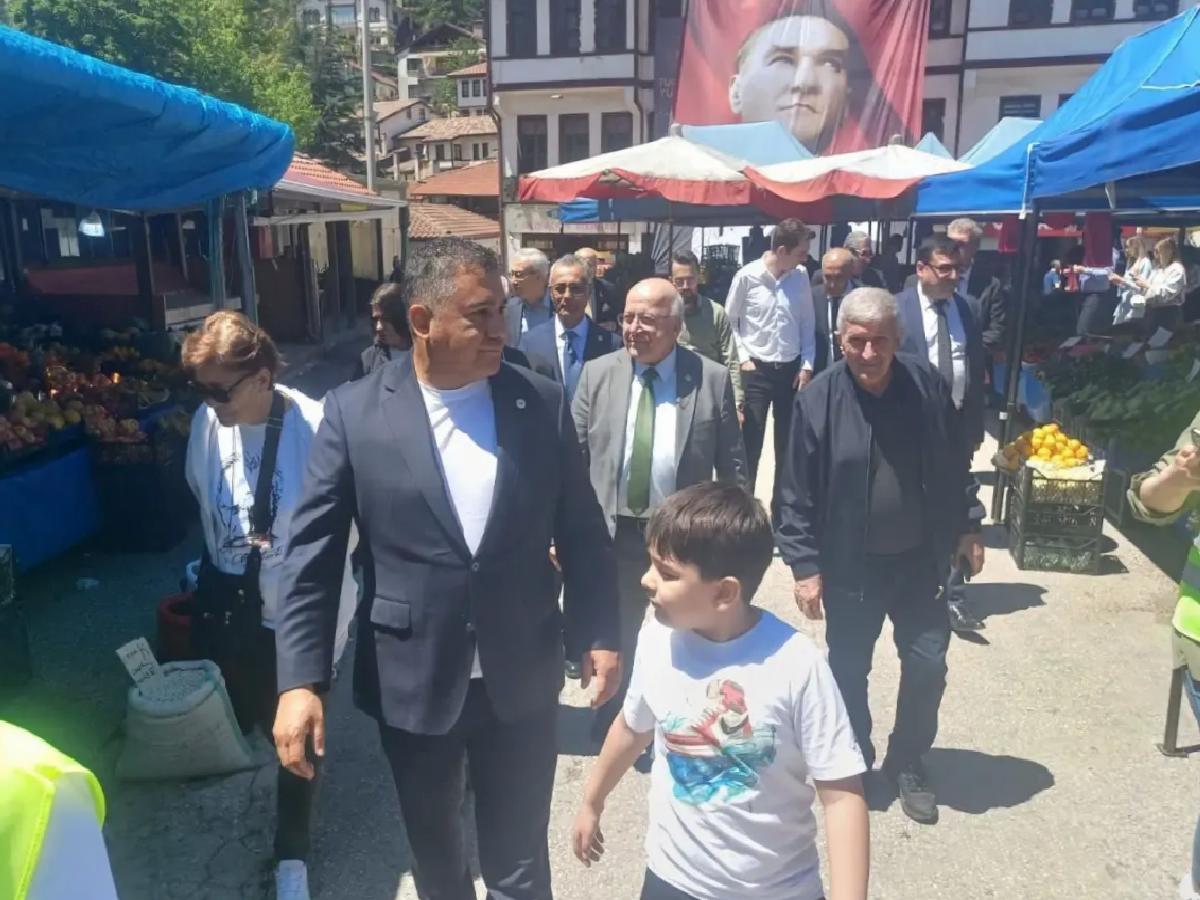 Teoman Mutlu Bolu’da Vatandaşlarla Buluştu