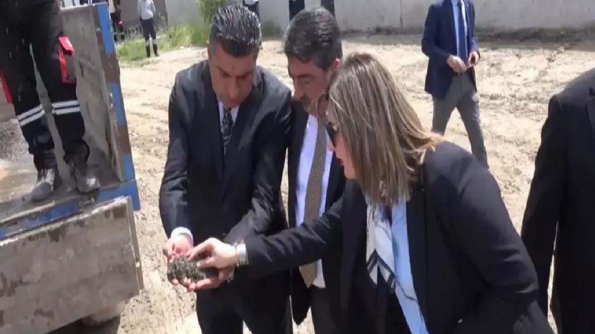 TJK’nın Elazığ Hipodromu’nda hayata geçirdiği çevre dostu proje: Kum Pist Atığı Geri Dönüşüm Projesi