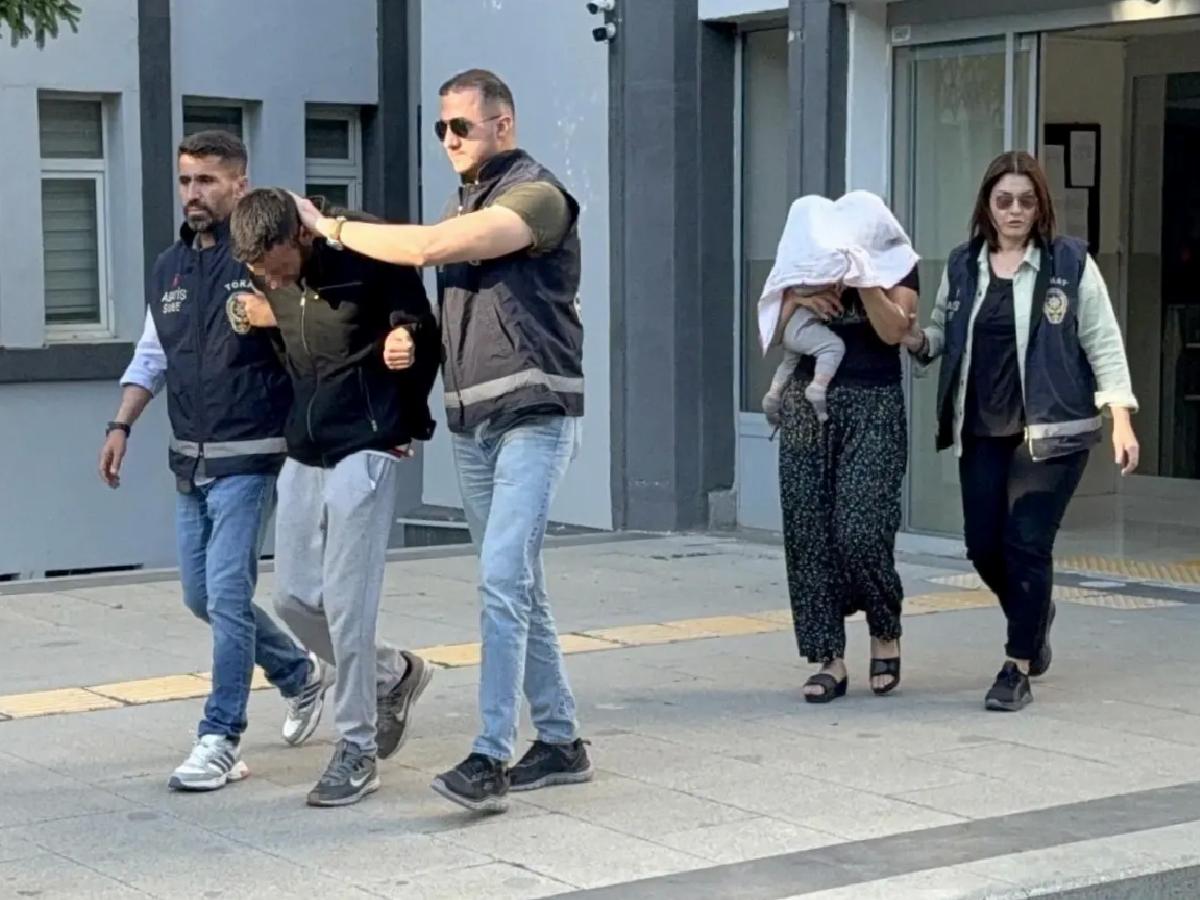 Tokat’ta Hırsızlık: 800 Bin TL’lik Eşya Ç stolen 4 Şüpheli Yakalandı