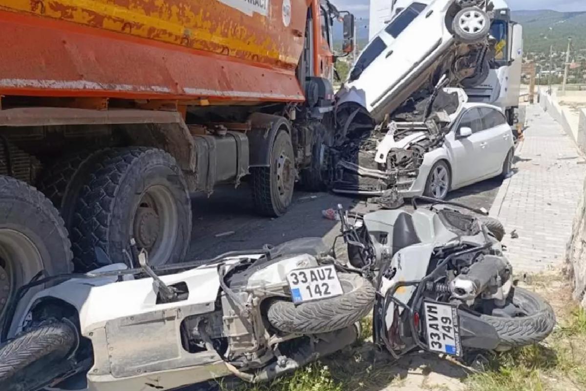 Tosmurlu Mahallesi’nde Kamyon Kazası