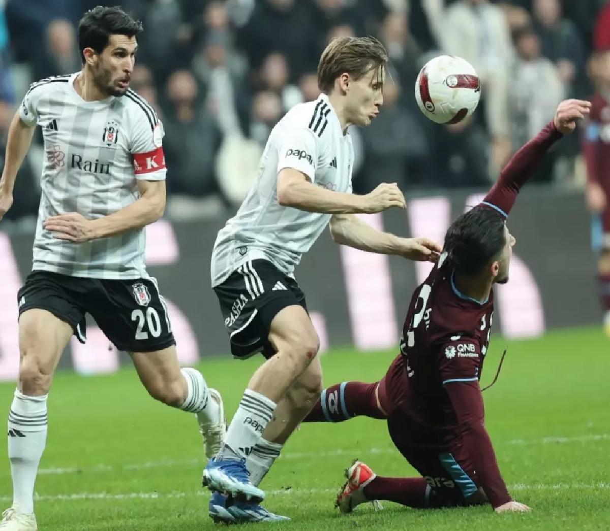 Trabzon’da Başarılı Gazetecilere Ödül