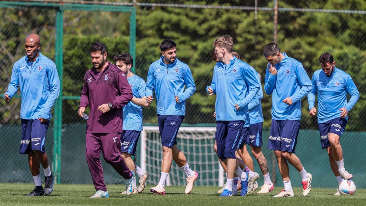 Trabzonspor’a 4 futbolcudan kötü haber