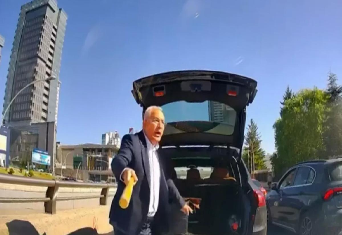 Trafik Tartışması Beyzbol Sopası ile Bitti