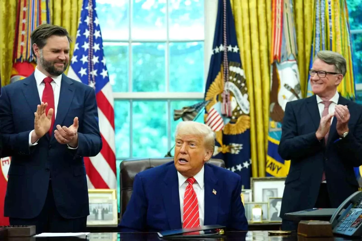 Trump’tan ABD-İngiltere Ticaret Anlaşması