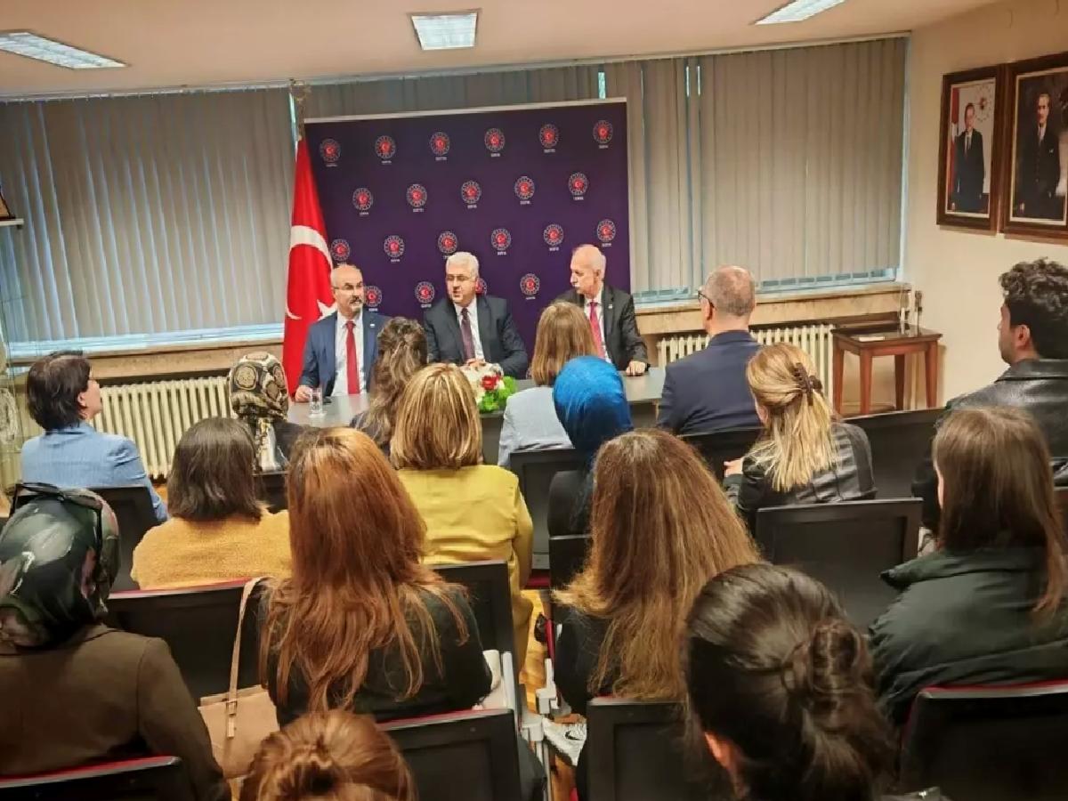 TÜ Heyeti Sofya Büyükelçisi’ni Ziyaret Etti