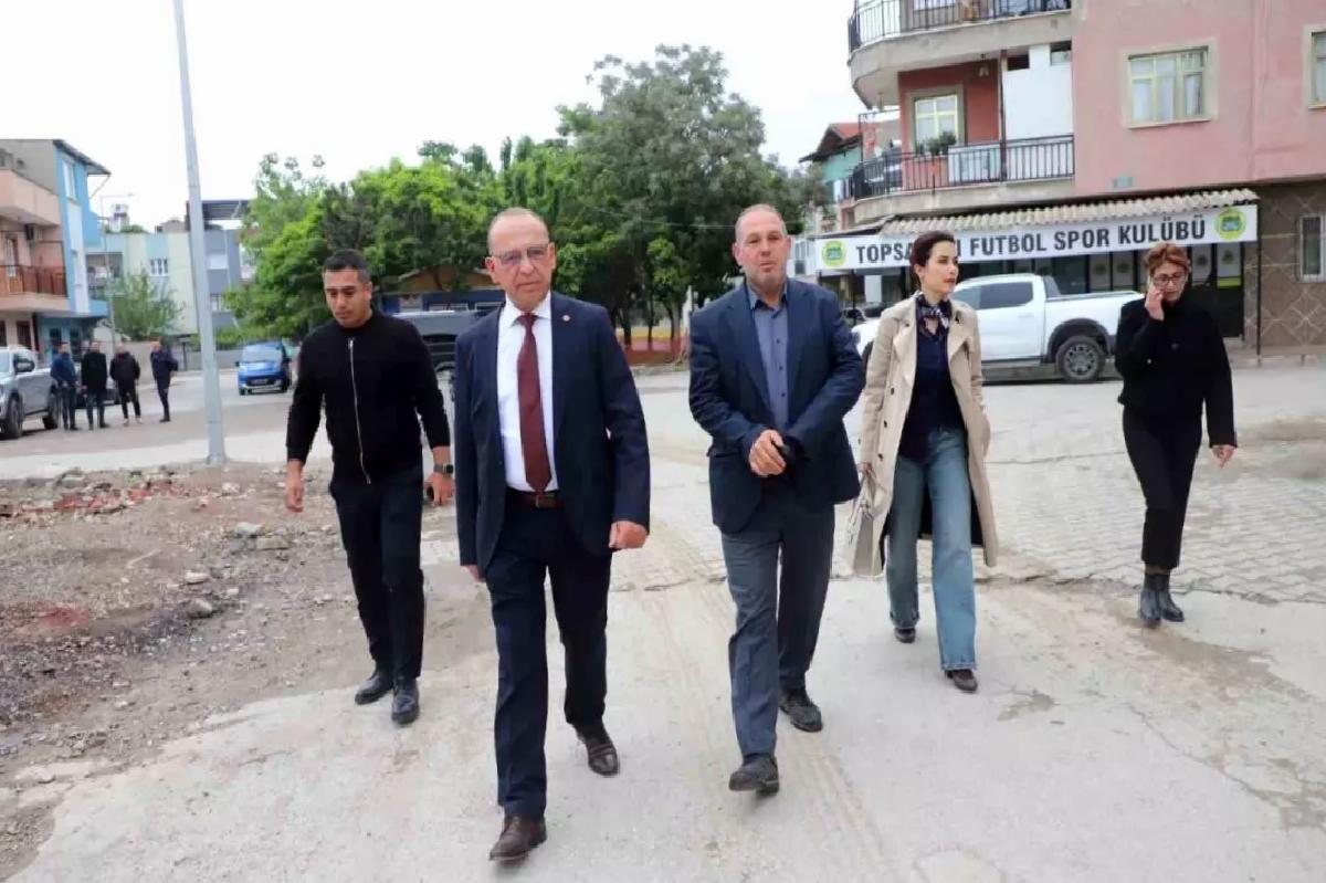 Turgutlu’da Yol Yenileme Çalışmaları Hız Kesmeden Devam Ediyor