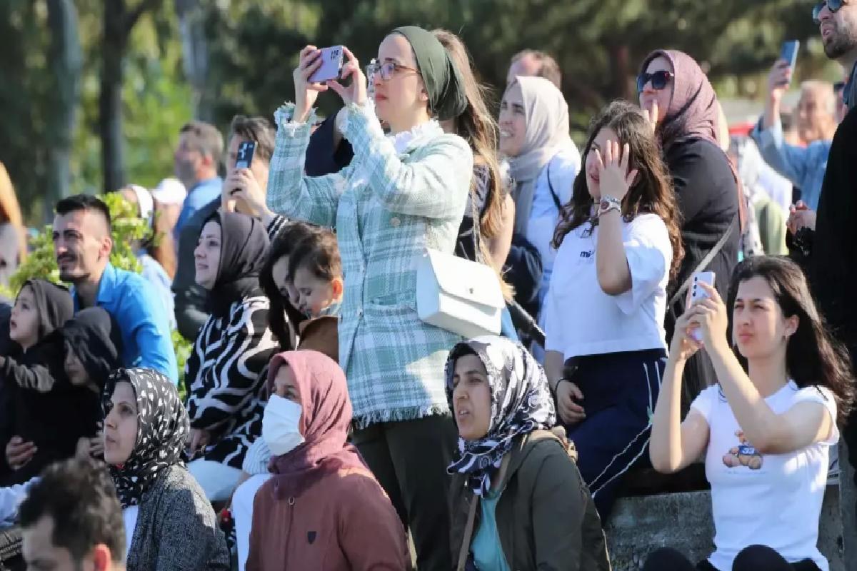 Türk Yıldızları Samsun’da Bayram Gösterisi