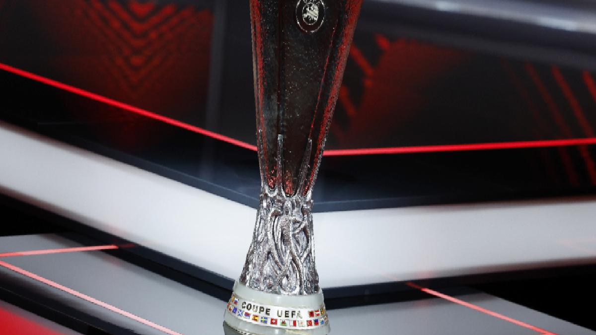 UEFA Avrupa Ligi’nde finalin adı belirleniyor