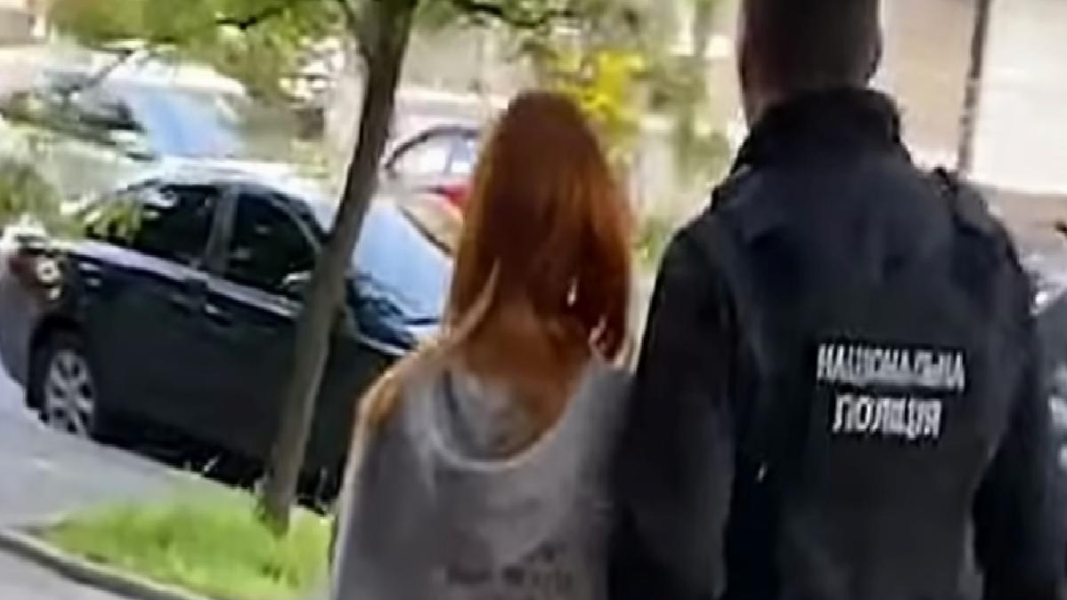 Ukrayna’da iş kurmak için 2 yaşındaki bebeğini sattı
