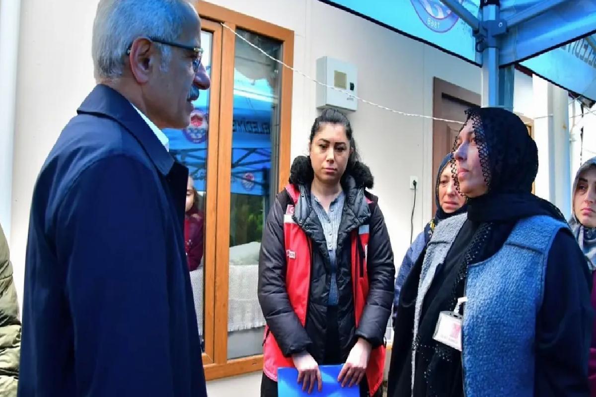 Ulaştırma ve Altyapı Bakanı Uraloğlu’ndan Trabzon’da şehit Berat Mecit Day’ın ailesine ziyaret