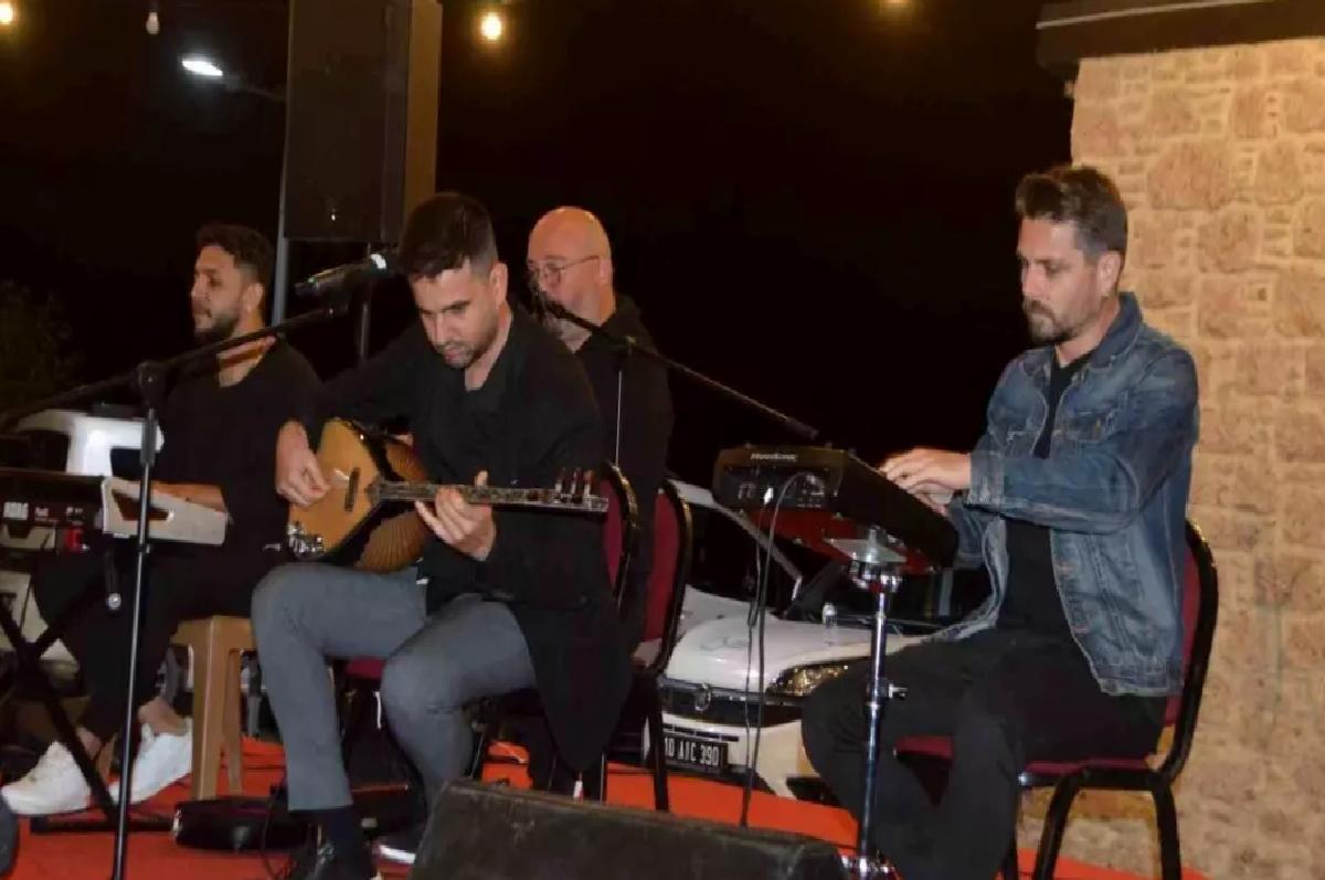 Ulubeyler Pehlivan Güreşleri Öncesi Türk Halk Müziği Konseri Yoğun İlgi Gördü