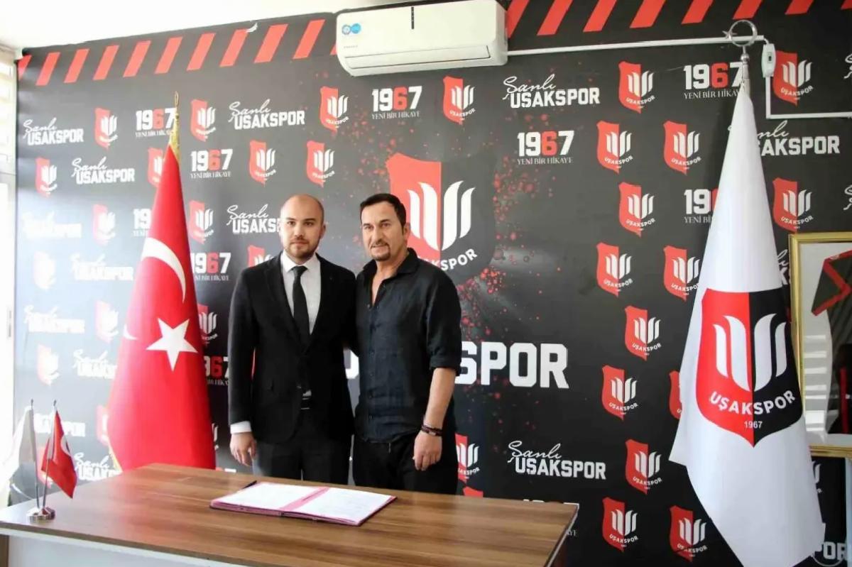 Uşakspor’un Yeni Teknik Direktörü Ergün Penbe için İmza Töreni Düzenlendi