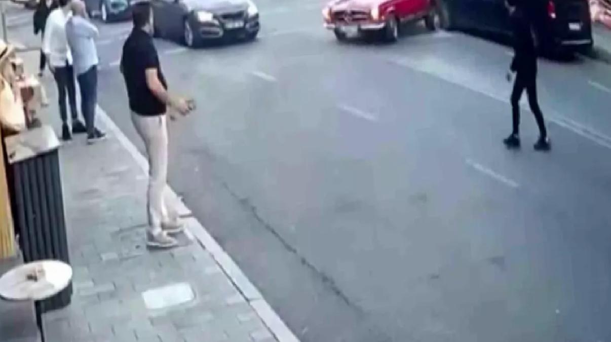 Vale Kazası: Klasik Araç Diğer Araca Çarptı