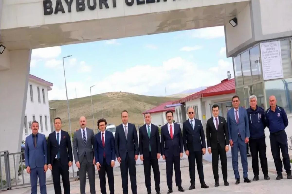 Vali Eldivan’dan Açık Ceza Kurumu Ziyareti